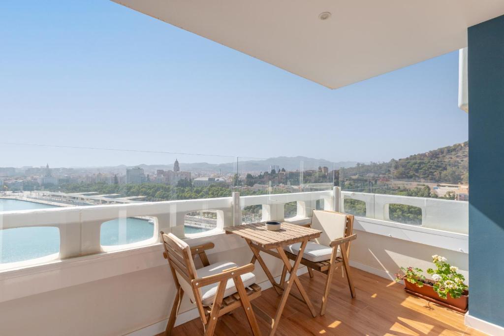 Balkón alebo terasa v ubytovaní Luxury beach/port apartment