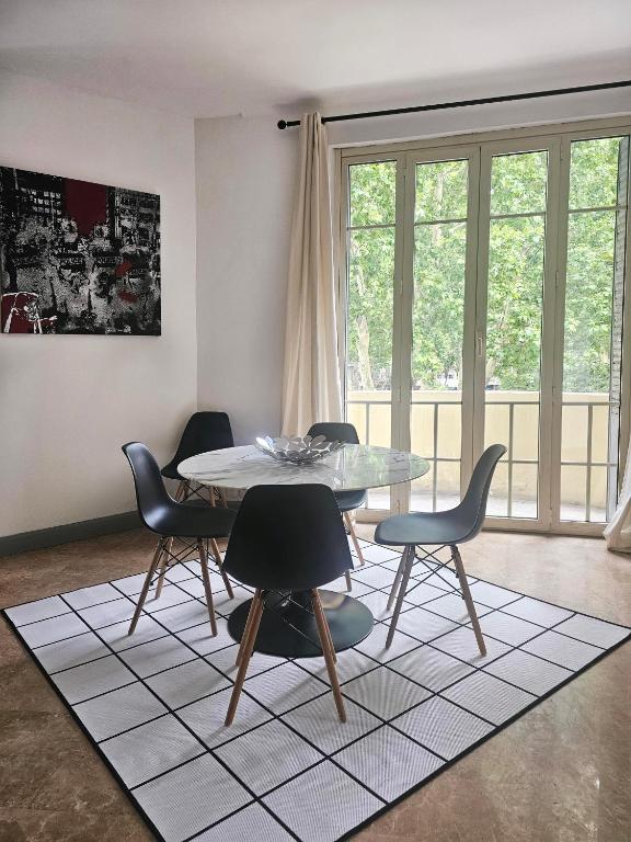 Posezení v ubytování L'Idrac, Appartements en Hyper centre