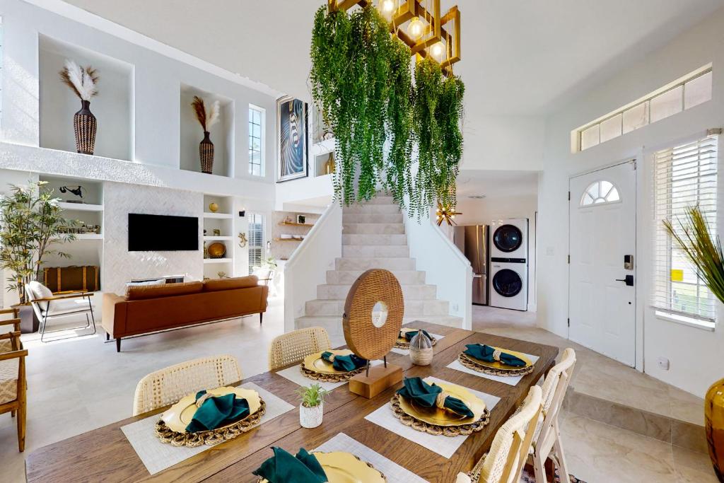 The Jungle Oasis, Kissimmee (updated prices 2024)