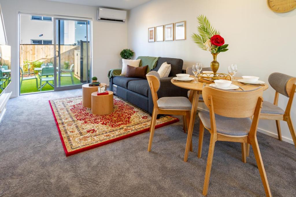 Harmony Hideout 2 bed 2 bath, Christchurch (updated prices 2024)