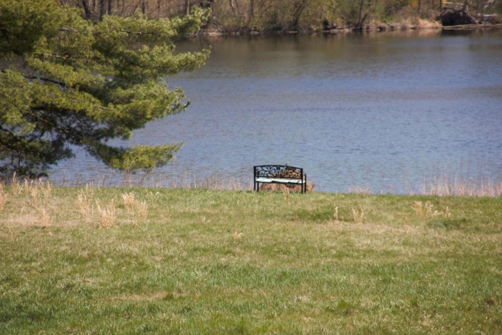 Cozy LakeView Farm near NYC/Rt.80 & Del. Water Gap, Blairstown (updated