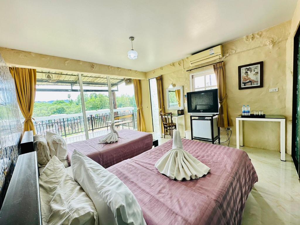 Yoko River Kwai Resort - Superior Double Or Twin Room