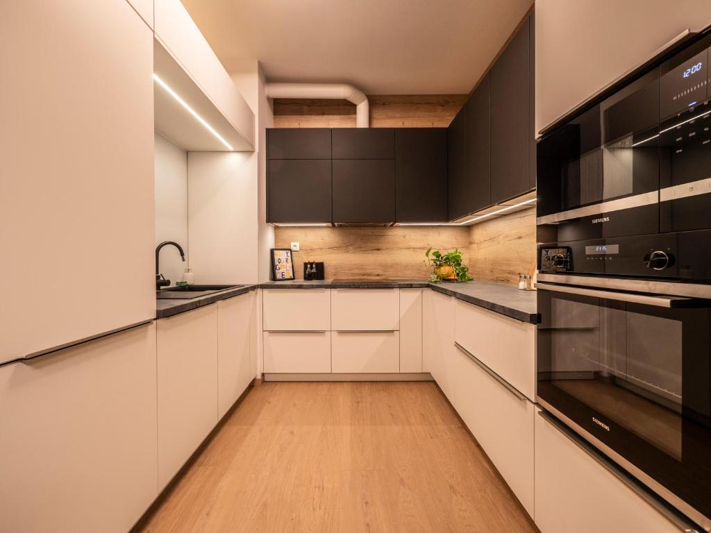 B10 Business Apartments - Departamento