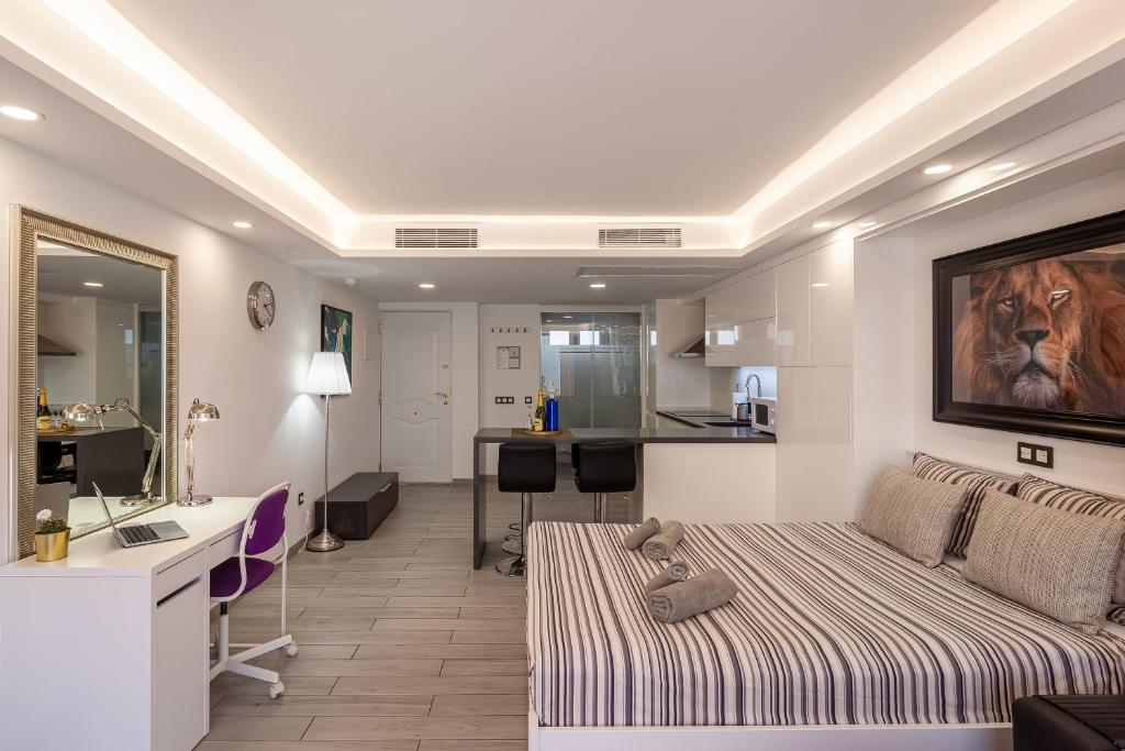 Posedenie v ubytovaní Modern & Elegant Loft