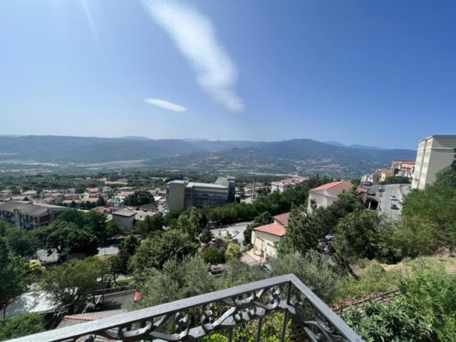 Nespecifikovaný výhled na hory nebo výhled na hory při pohledu z bed and breakfast