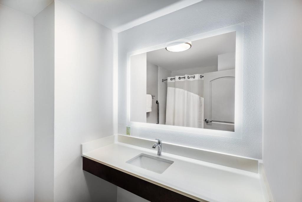 Holiday Inn Express & Suites Baton Rouge East by IHG - One-Bedroom Suite