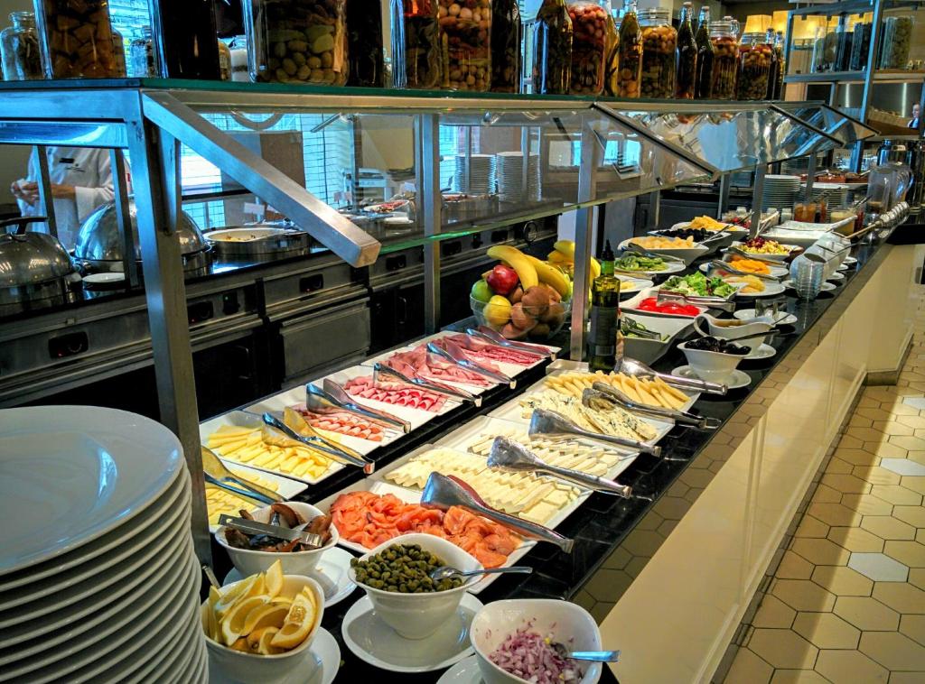 Athenaeum Intercontinental by IHG - Resim 14