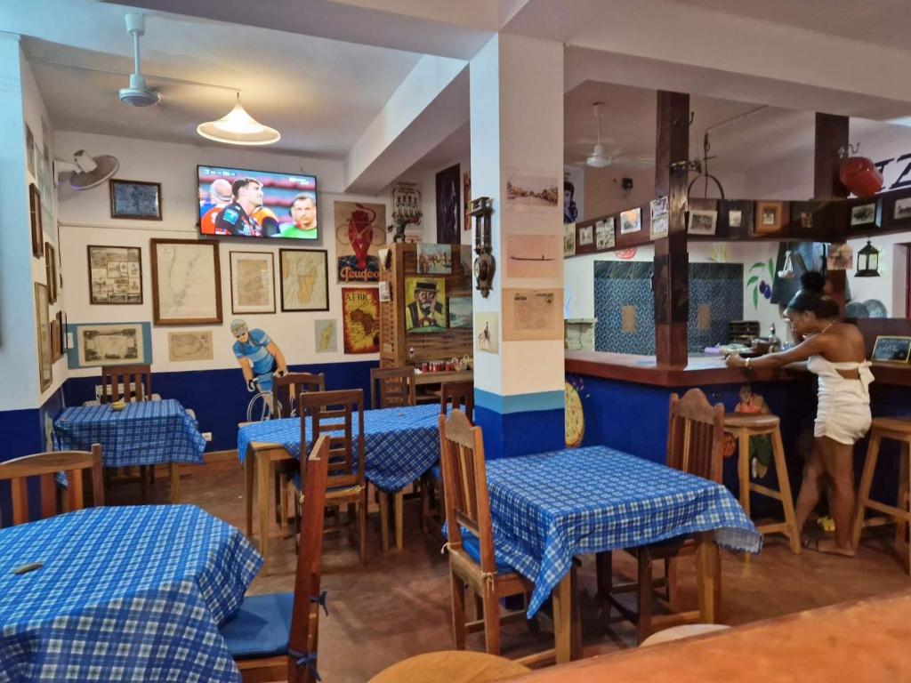 Restoranas ar kita vieta pavalgyti apgyvendinimo įstaigoje Hotel de la Plage