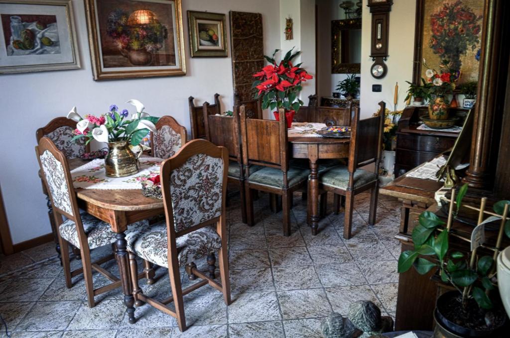 Część wypoczynkowa w obiekcie Bed & Breakfast Il Giardino