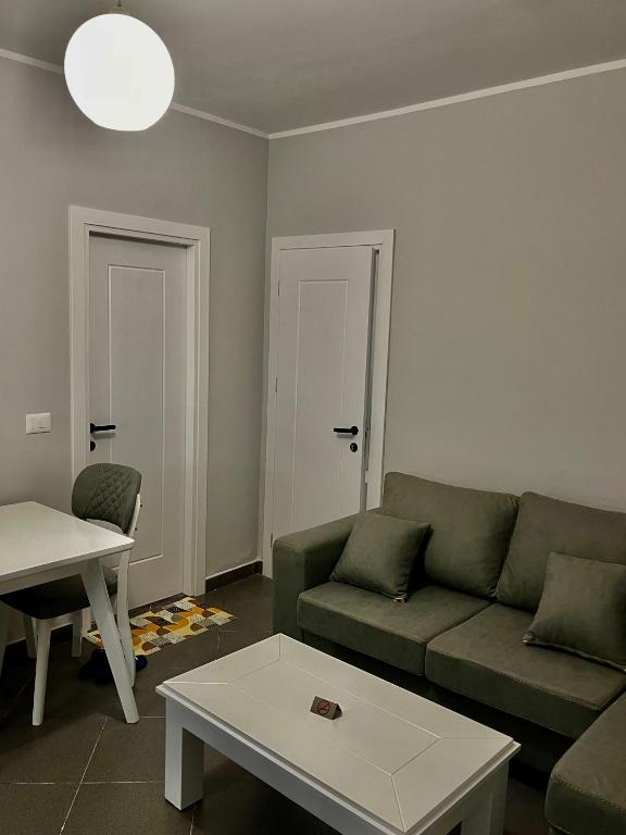 2D Apartment 2 GOLEM - Image 9