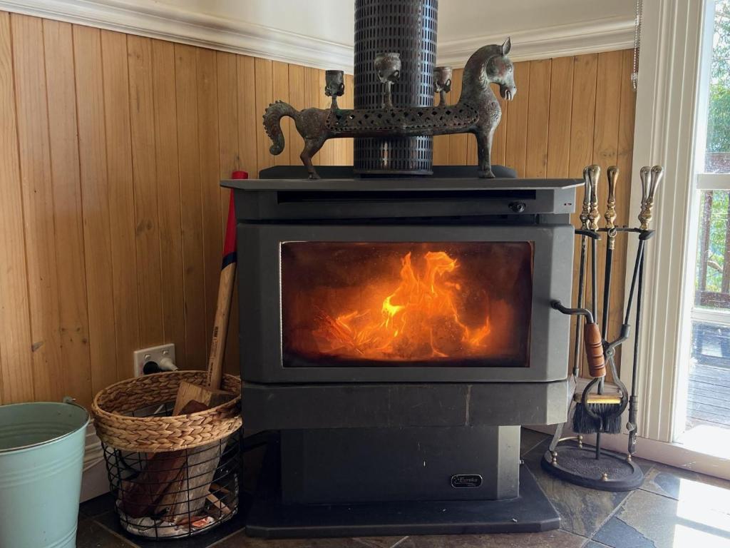 Kookaburra Cabin, Warburton – Updated 2023 Prices