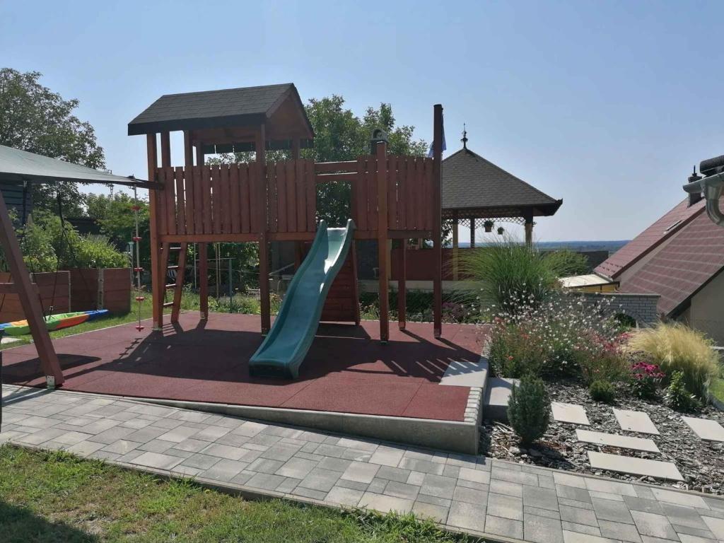 Detský kútik v ubytovaní Holiday home in Fonyod - Balaton 43111