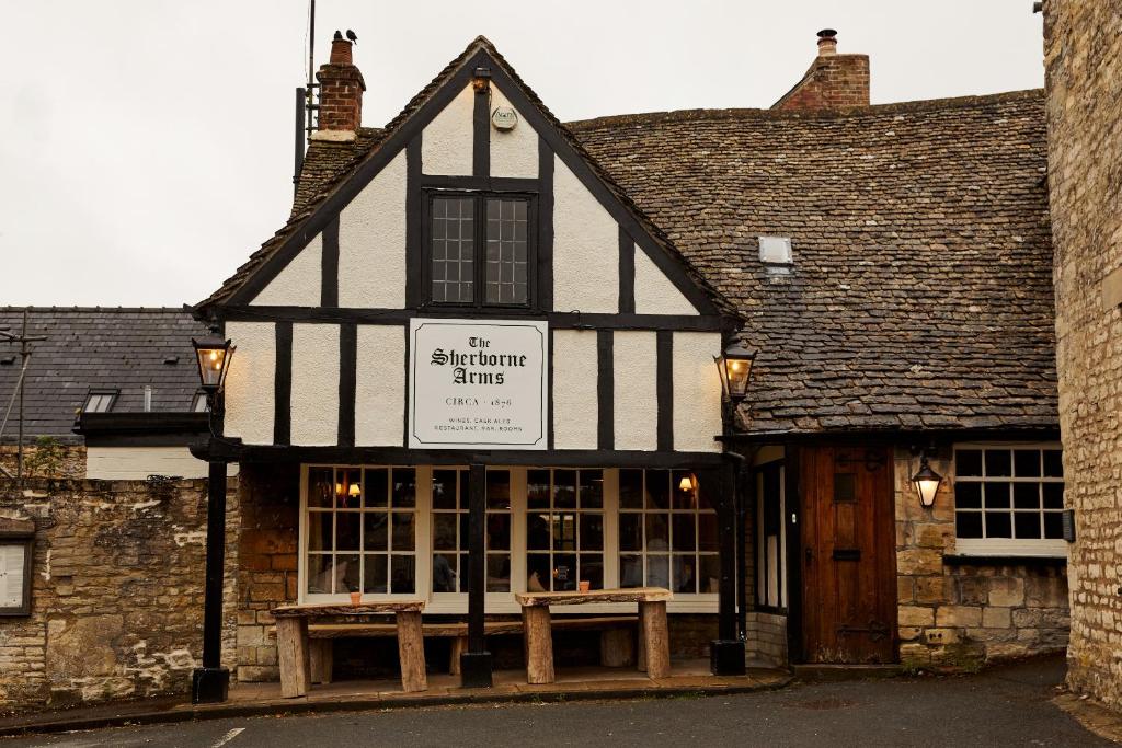 The Sherborne Arms, Northleach (updated prices 2024)