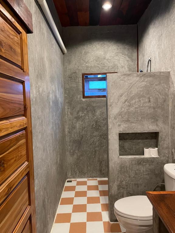 Koupelna v ubytování COCO HOME Homestay(โคโค่โฮม)