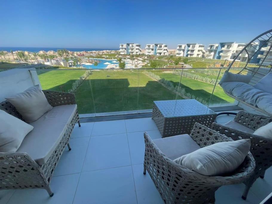 amazing fouka bay 3 bedroom sea view ST5-Ch87-0201