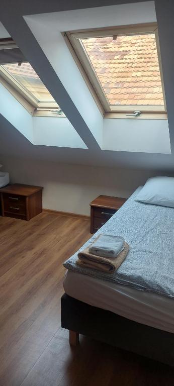 Zajazd Pod Dyliżansem - Standaard Tweepersoonskamer Met 2 Aparte Bedden