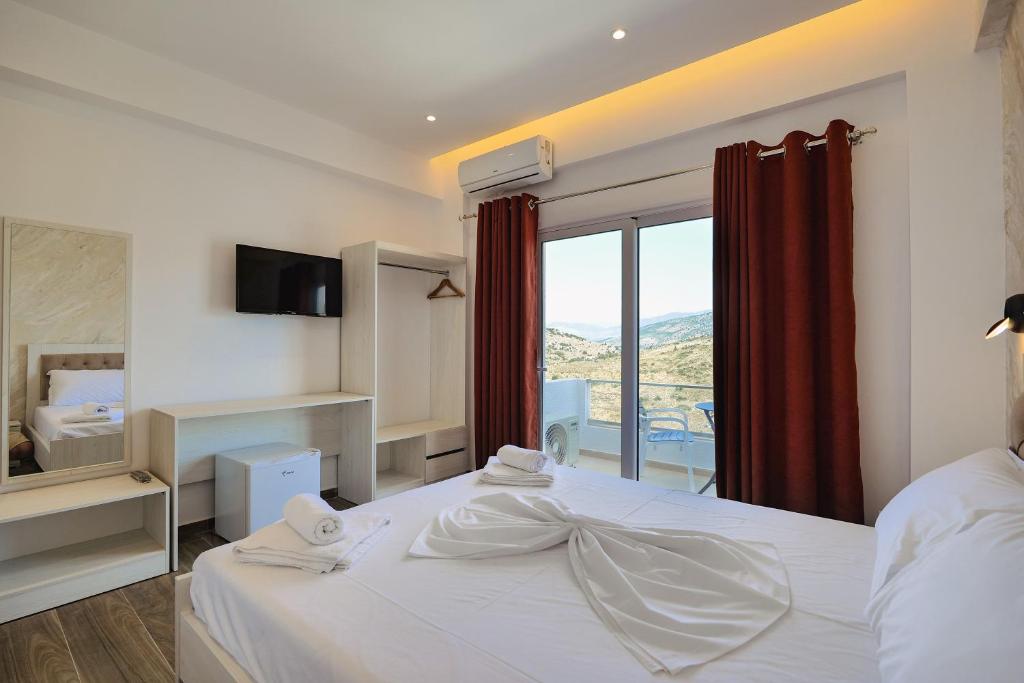 Galaxy Hotel - Image 5