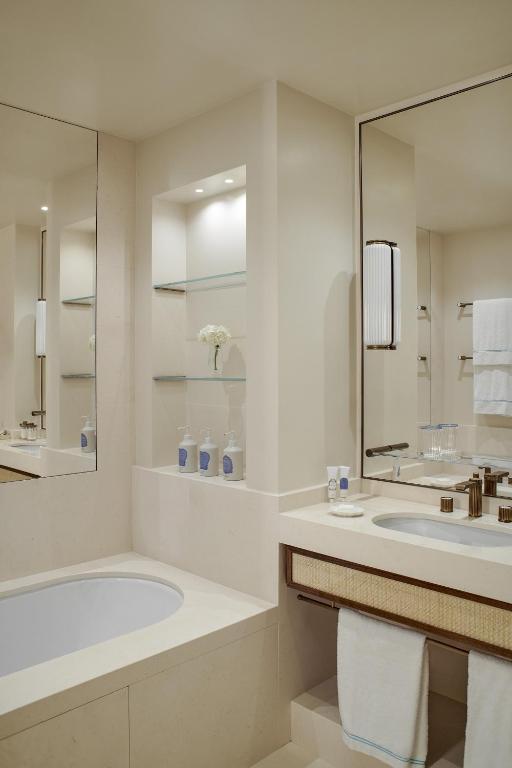 Koupelna v ubytování Hotel La Palma, Oetker Hotels