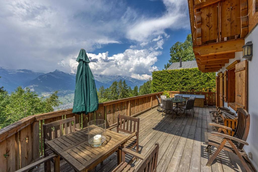 Chalet La Vue, pet friendly 10 pers, amazing view - Resim 9