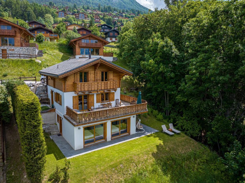 Chalet La Vue, pet friendly 10 pers, amazing view - Resim 5