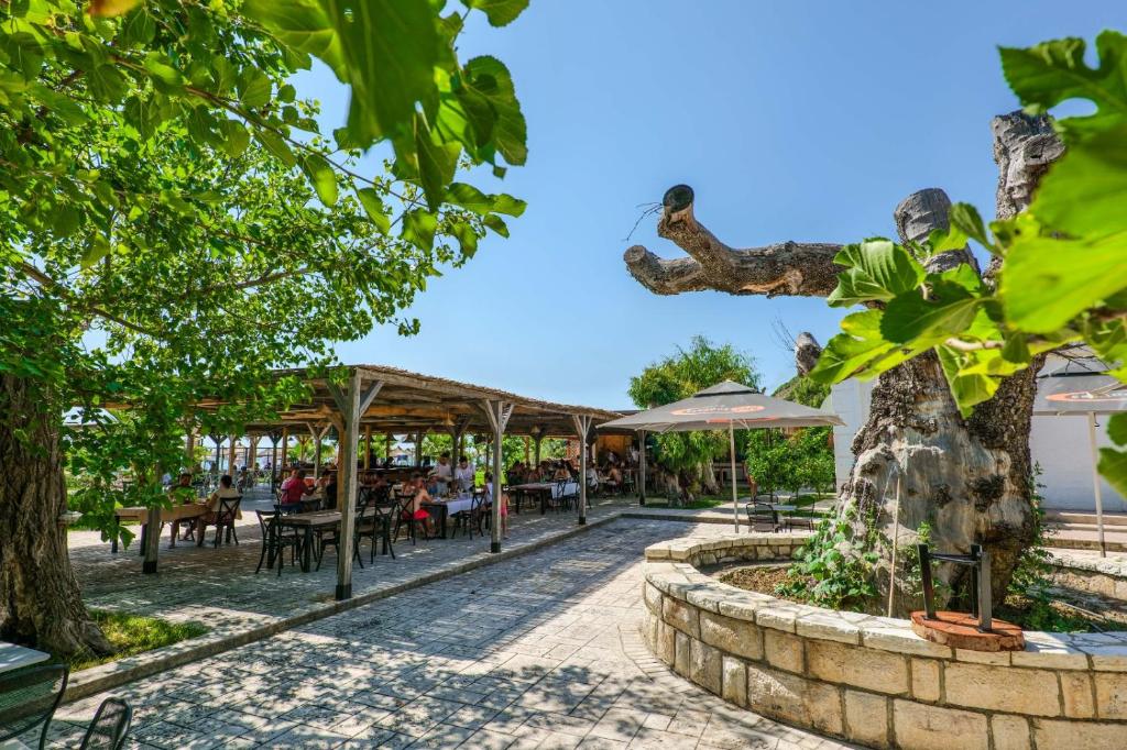 Bunec Beach Resort - Image 4