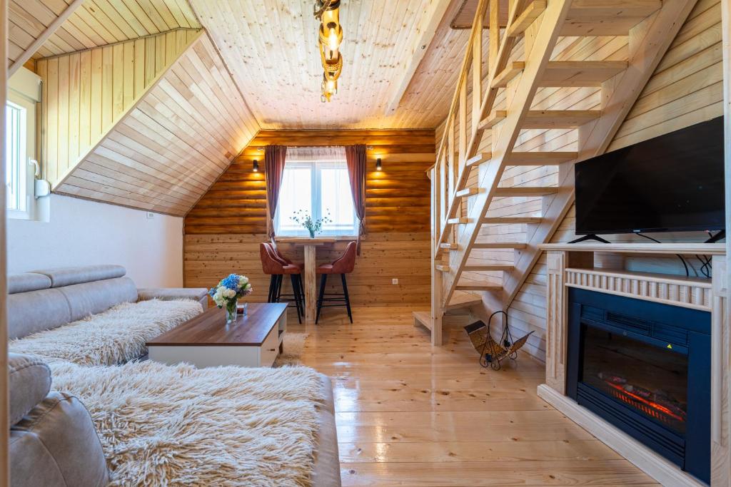 Black Lake Apartment