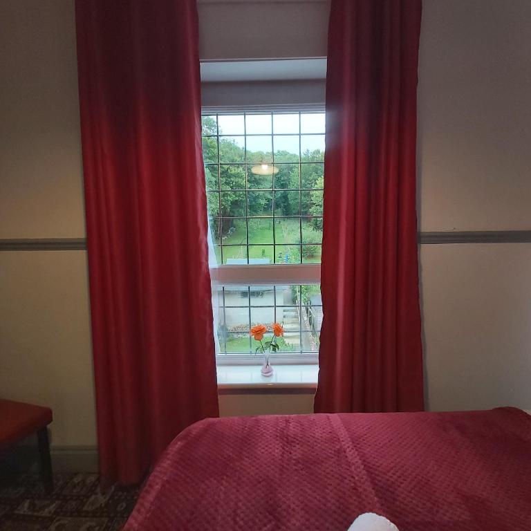 Postel nebo postele na pokoji v ubytování St Albans Guest House, Dover
