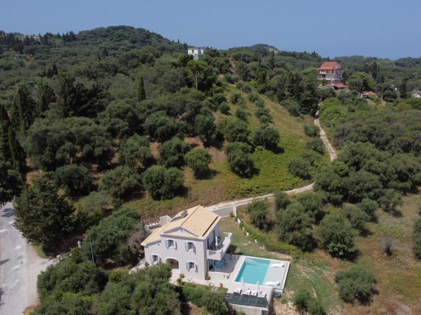 Pemandangan dari udara bagi Sea View Private Pool Villa