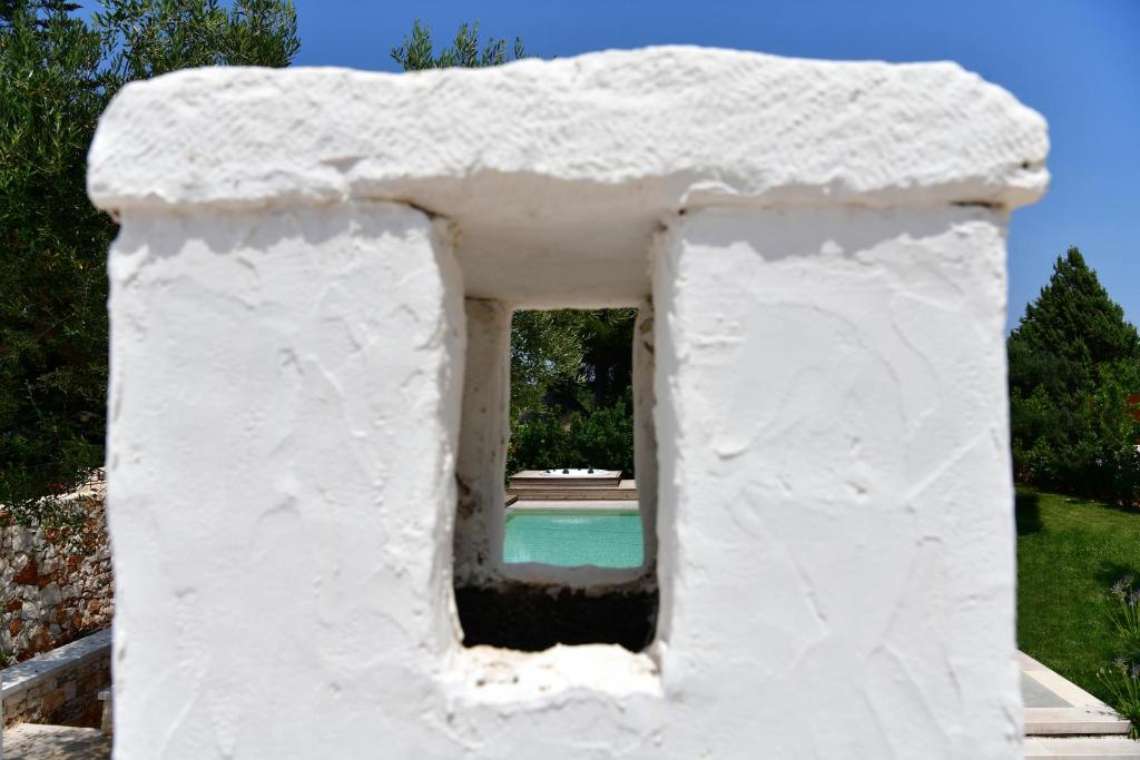 Zdjęcie z galerii obiektu IL TRULLO BIANCO - Country House & SPA w mieście Castellana Grotte