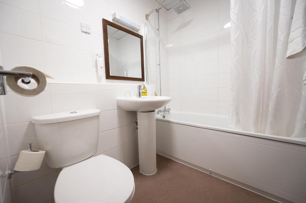 Cocked Hat by Greene King Inns - Resim 12