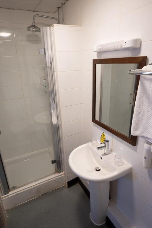 Cocked Hat by Greene King Inns - Resim 27