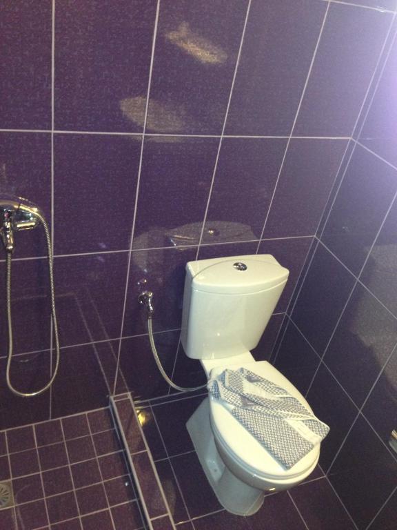 Koupelna v ubytování Zefyros Hotel