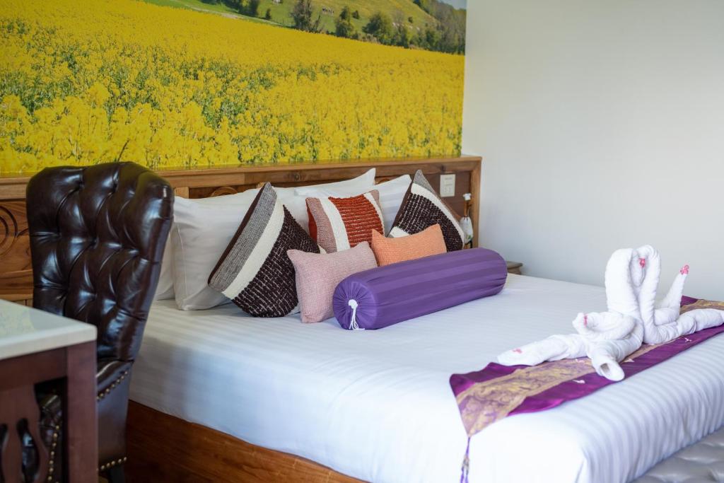 Merry Spa & Resort - Deluxe Double Room With Balcony