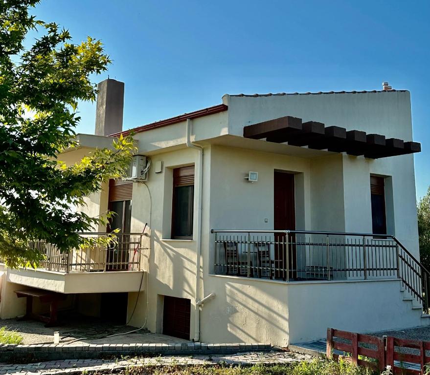 Budova, kde se vila nachází