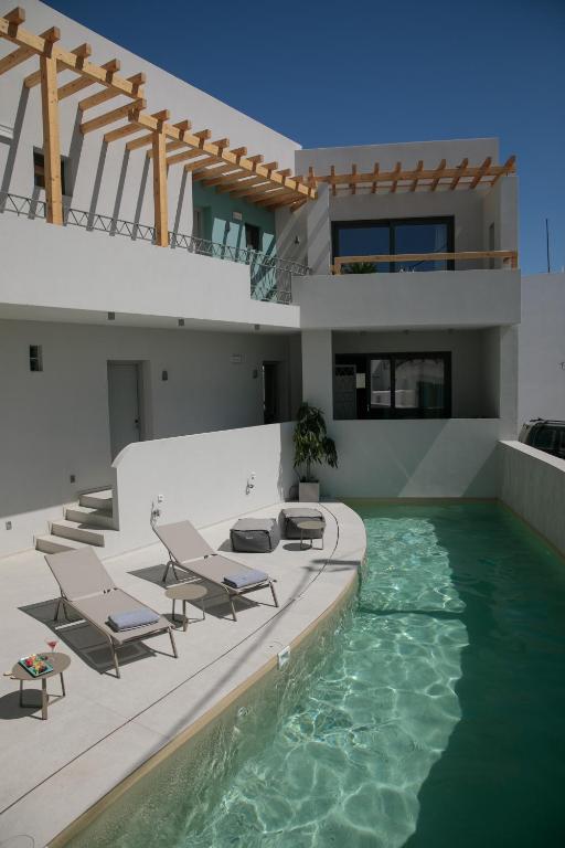Bazén v ubytování Anapollo Boutique Hotel Adults Only nebo v jeho okolí