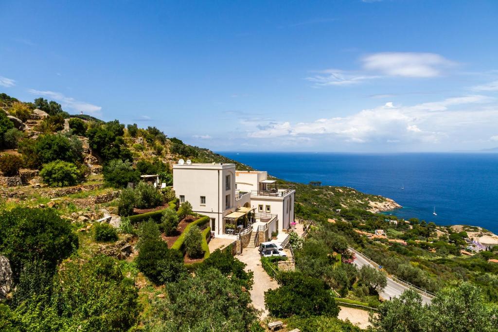 Appartamento Torre, Giglio Porto (precios actualizados 2024)