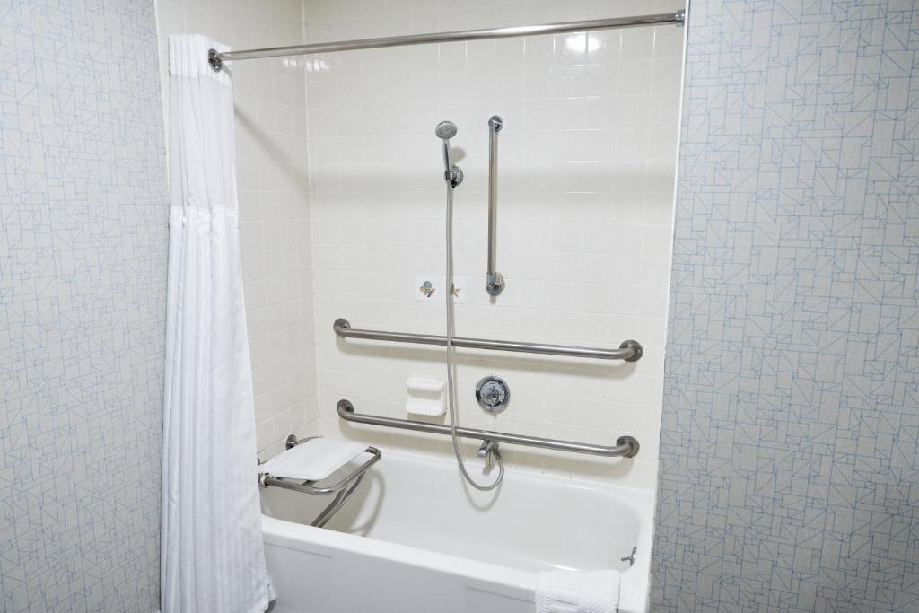 Seaport Resort and Marina - 
