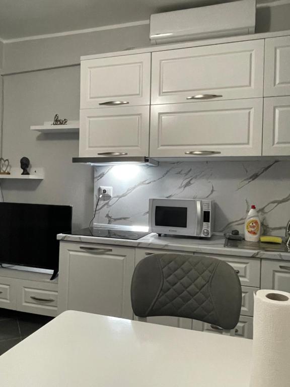 2D Apartment 2 GOLEM - Image 8