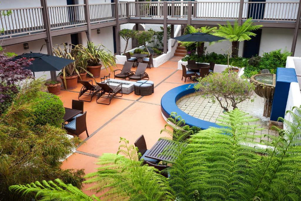 Hotel Pacific - 