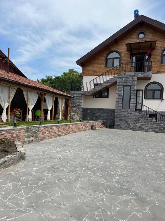 Budova, kde se bed and breakfast nachází