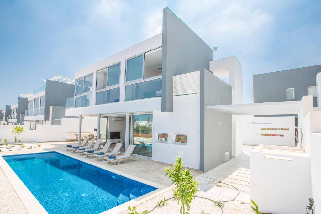 Villa Pearl 2