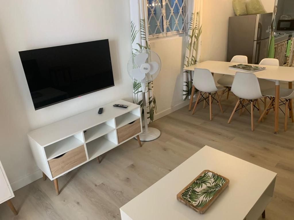 Sam & Chlo Studio & Appartment - Grand Baie - Mauritius - 11