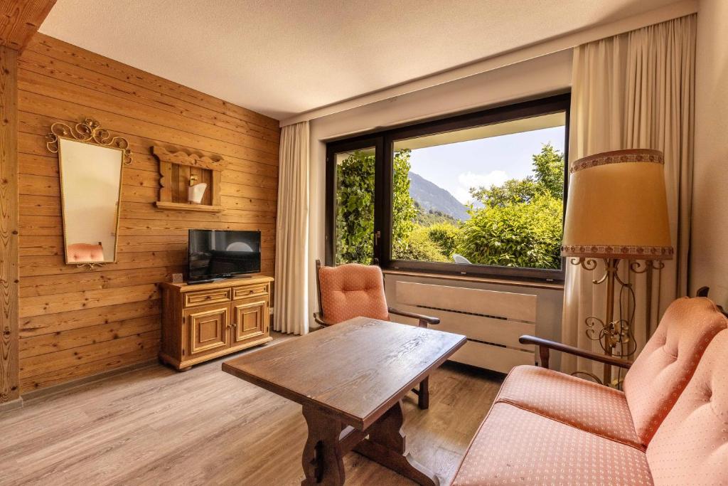 TV a/nebo společenská místnost v ubytování keyone rooms Montafon