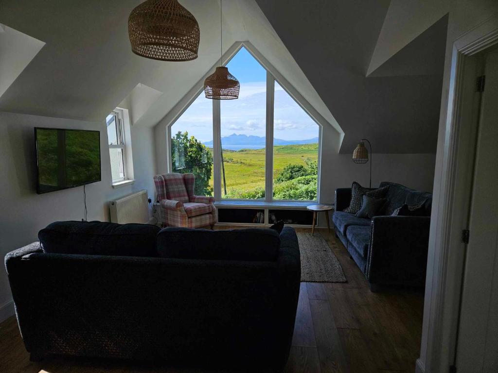 Hillside House, Elgol Updated 2024 Prices
