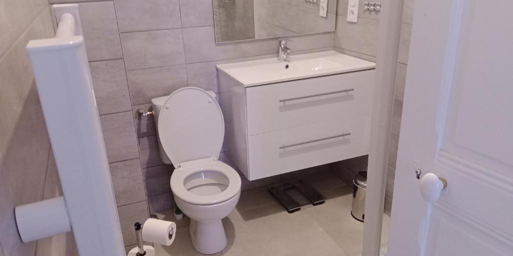 Koupelna v ubytování L'Isard