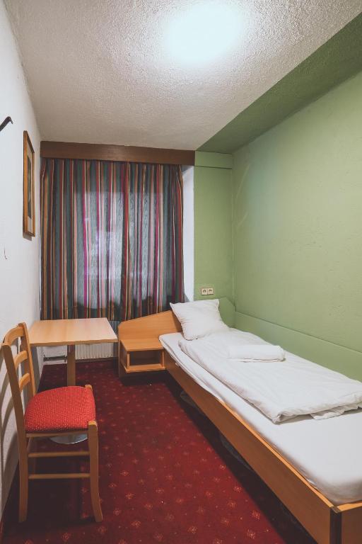 Postel nebo postele na pokoji v ubytování PhiliPop-Up Hostel