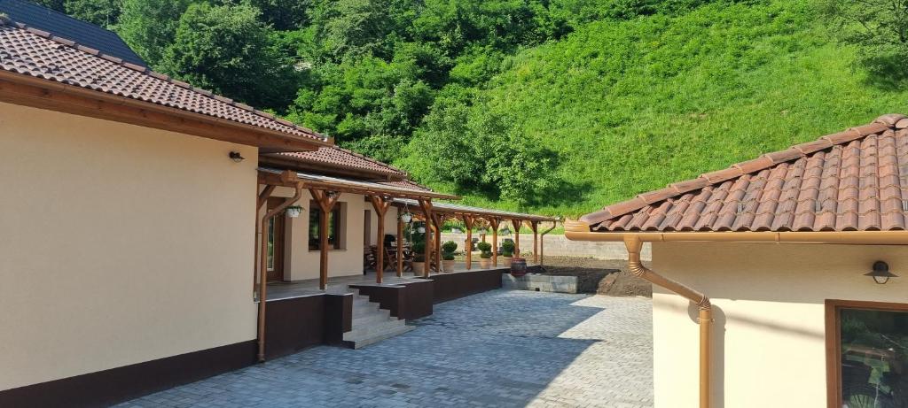 Budova, kde se vila nachází