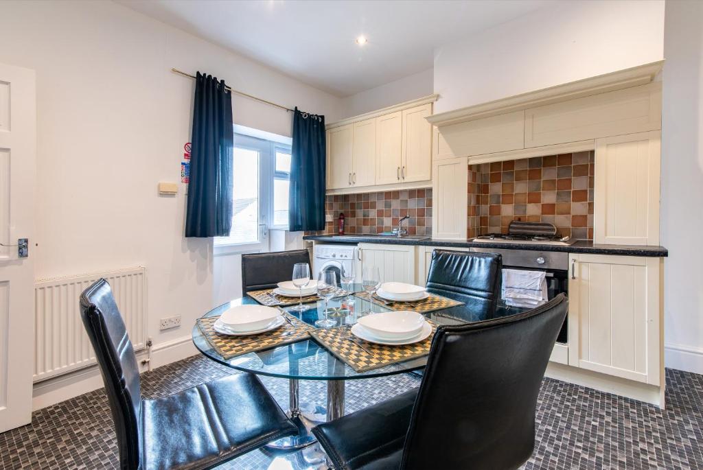 Fotografie z fotogalerie ubytování Chesterfield Lodge - 2 Bedroom Apartment near Chesterfield Town Centre v destinaci Chesterfield