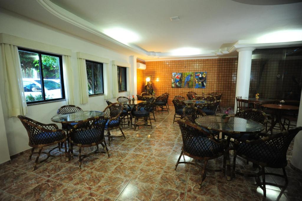  Ideal Praia Hotel
