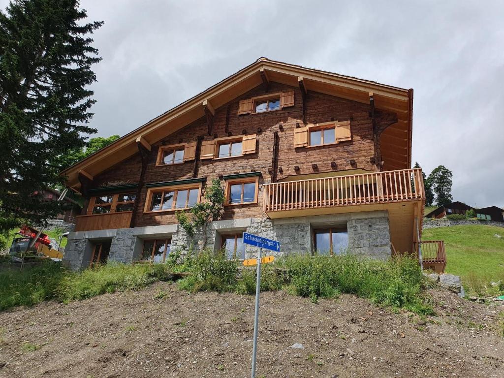 Budova, kde se apartmán nachází